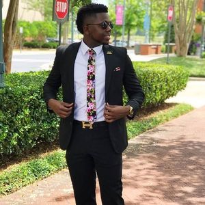 Meet your Posher, Broderick